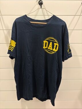 Grunt Style Navy Short-Sleeve DAD Graphic Tee with Yellow Print